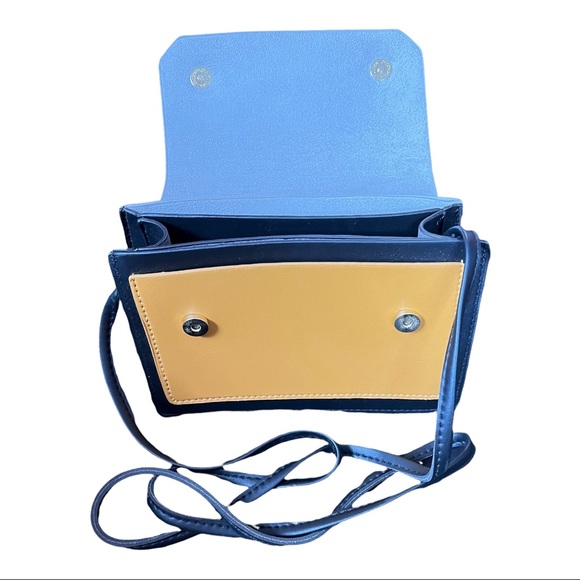 DIFEIER CROSSBODY BAG FOR WOMAN - Picture 2 of 5